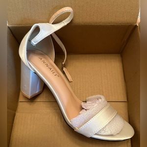 Ladies Shoes